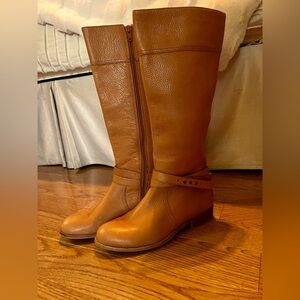 Lands End Women's Tan Leather Blakeley Boots
